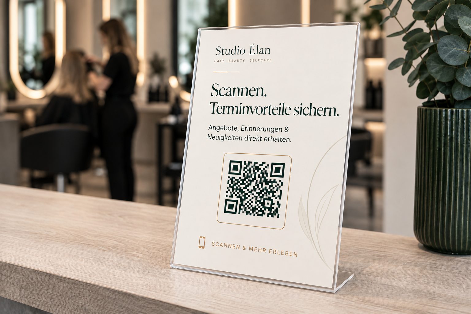 QR-Aufsteller in einem Friseursalon